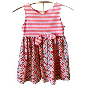 YOUNGLAND, adorable lightweight dress, girls size 3t, excellent condition